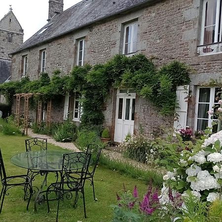 Le Presbytere Beauficel Bagian luar foto