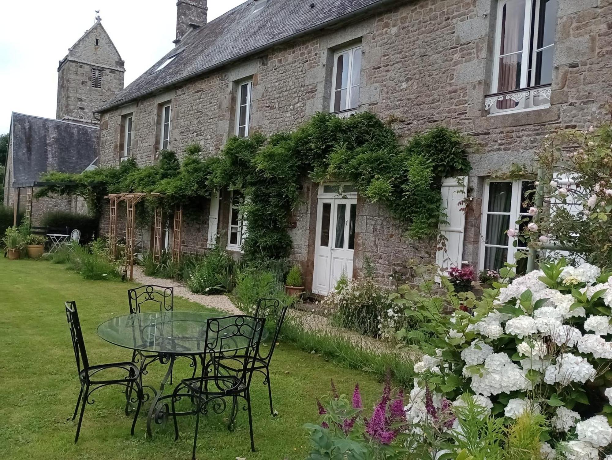 Le Presbytere Beauficel Bagian luar foto