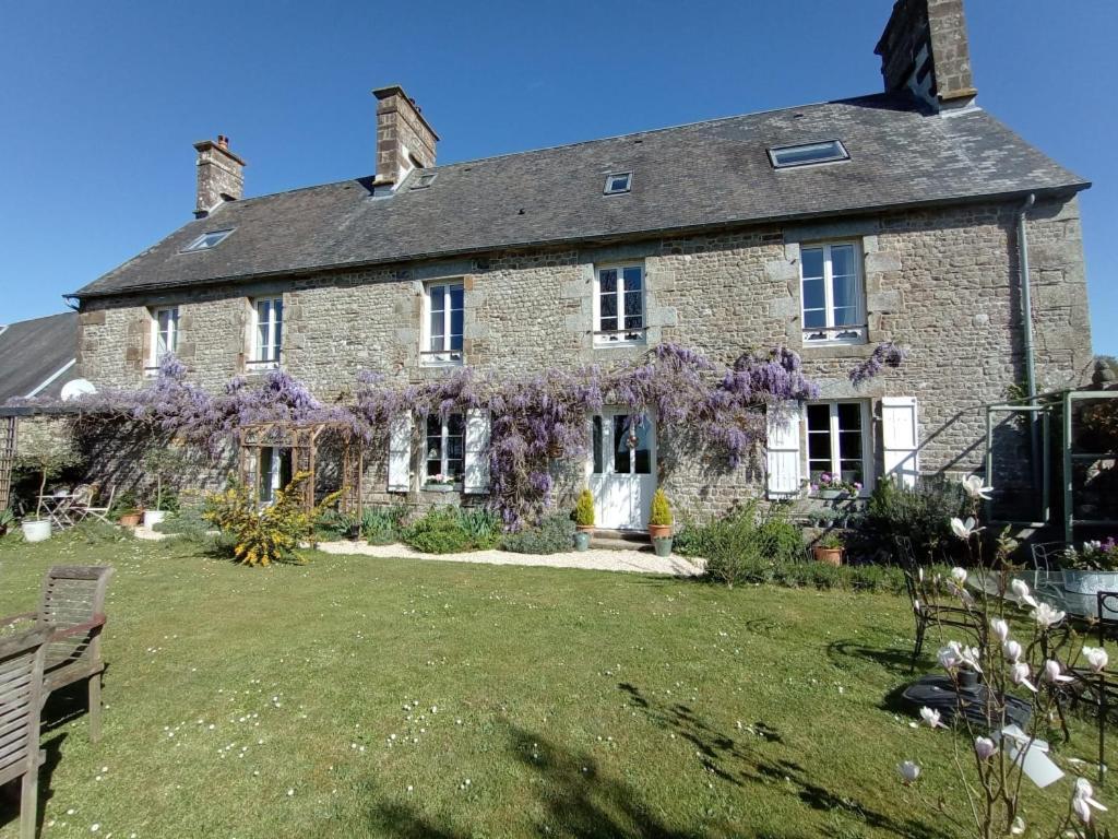 Le Presbytere Beauficel Bagian luar foto